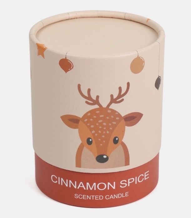 Zimowa świąteczna świeca o zapachu cynamonowym z nutą pomarańczy