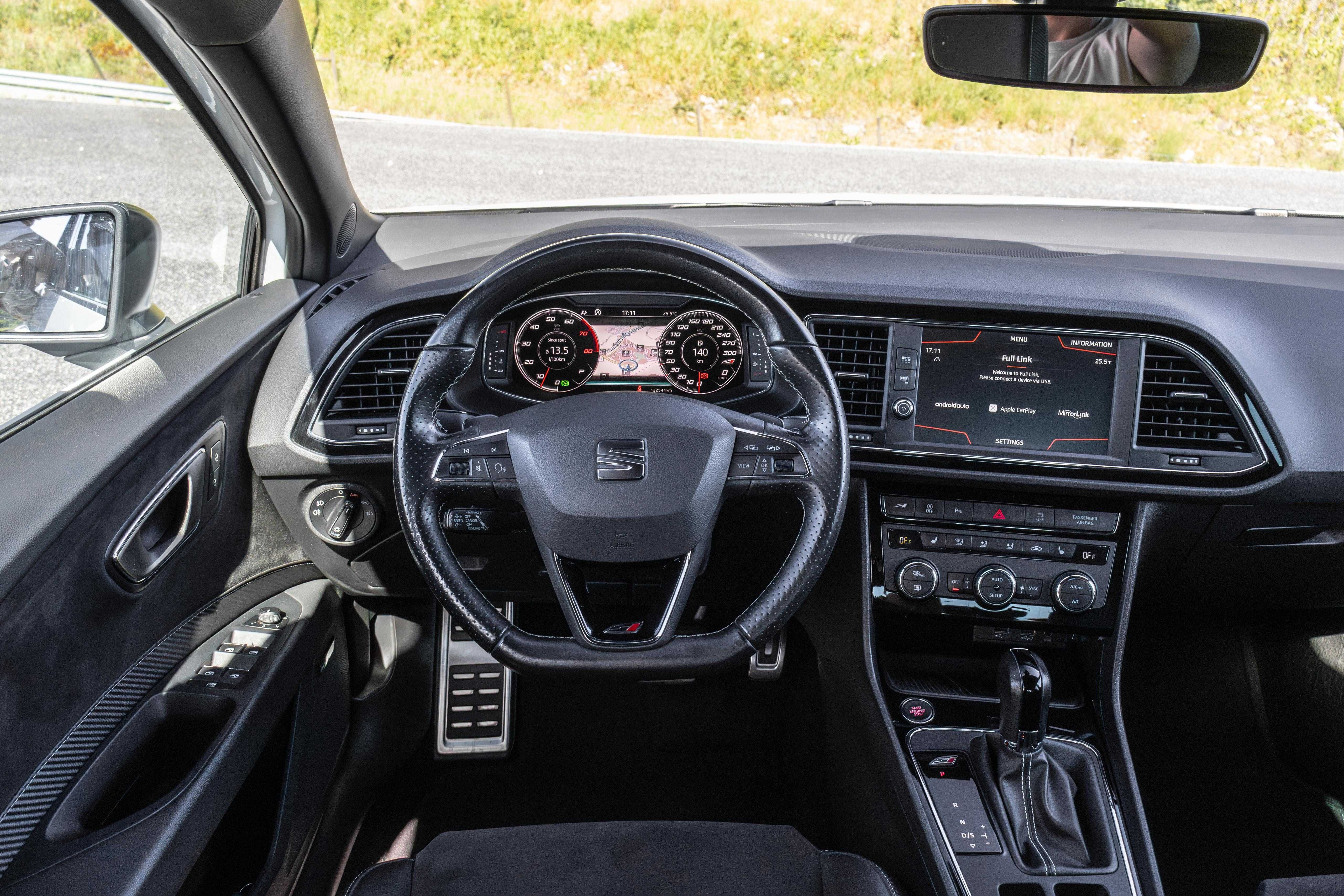 Seat Leon Cupra 300 | DSG | Pré OPF | Painel Digital