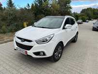 Hyundai ix35 1.6 Benzyna ! Panorama Premium ! Kamera cofania ! Navi !