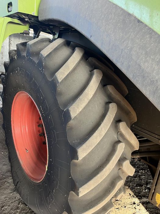 Продам комбайн Claas