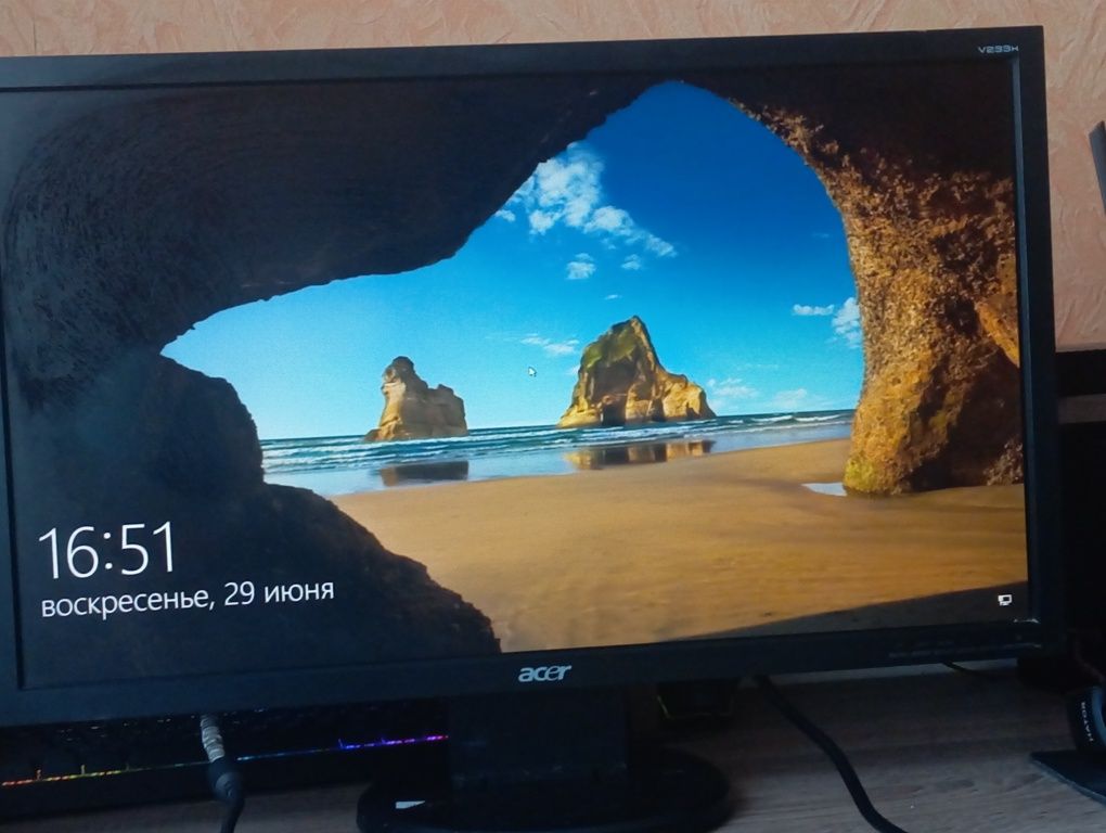 Мионитор ,ips  матрица 60 гц acer 1280x720