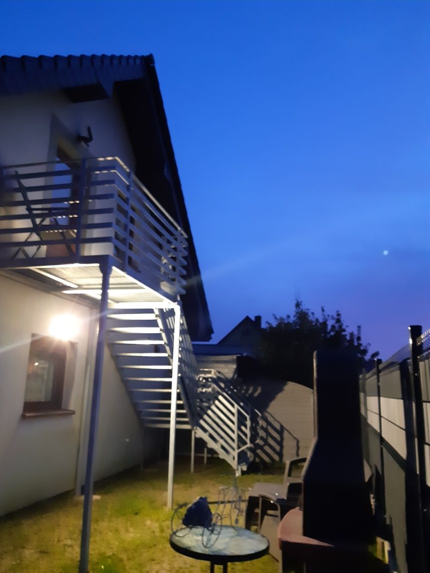 Rewal  Mały Apartamencik oraz domki ogrzewane 2,4,5 os