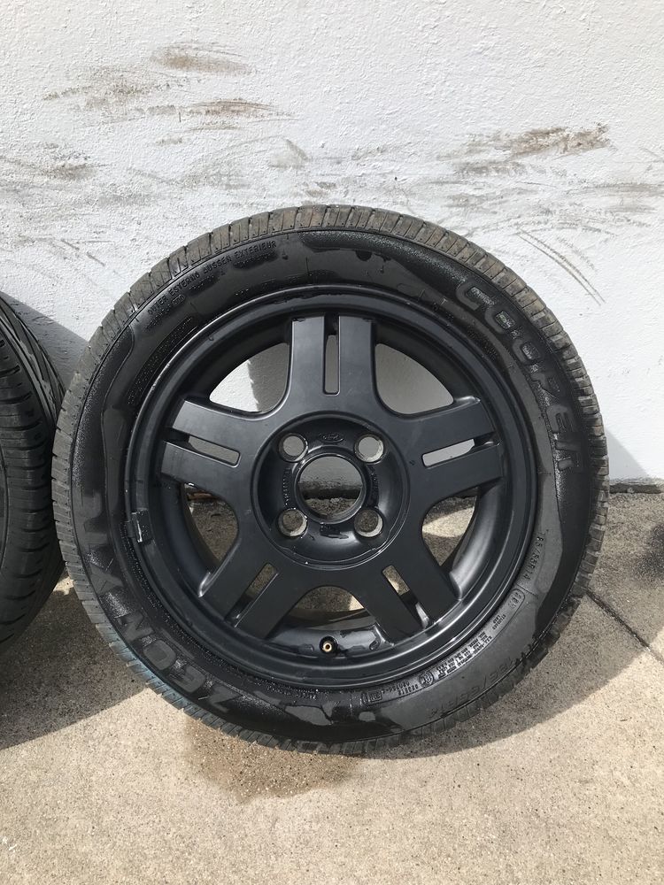 Jantes Ford 14 4x108 com pneus