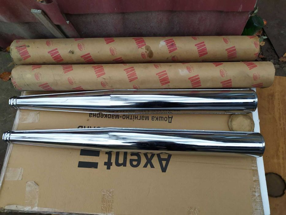 Вихлопні труби ЯВА 634 ( оригінал Чехія) .