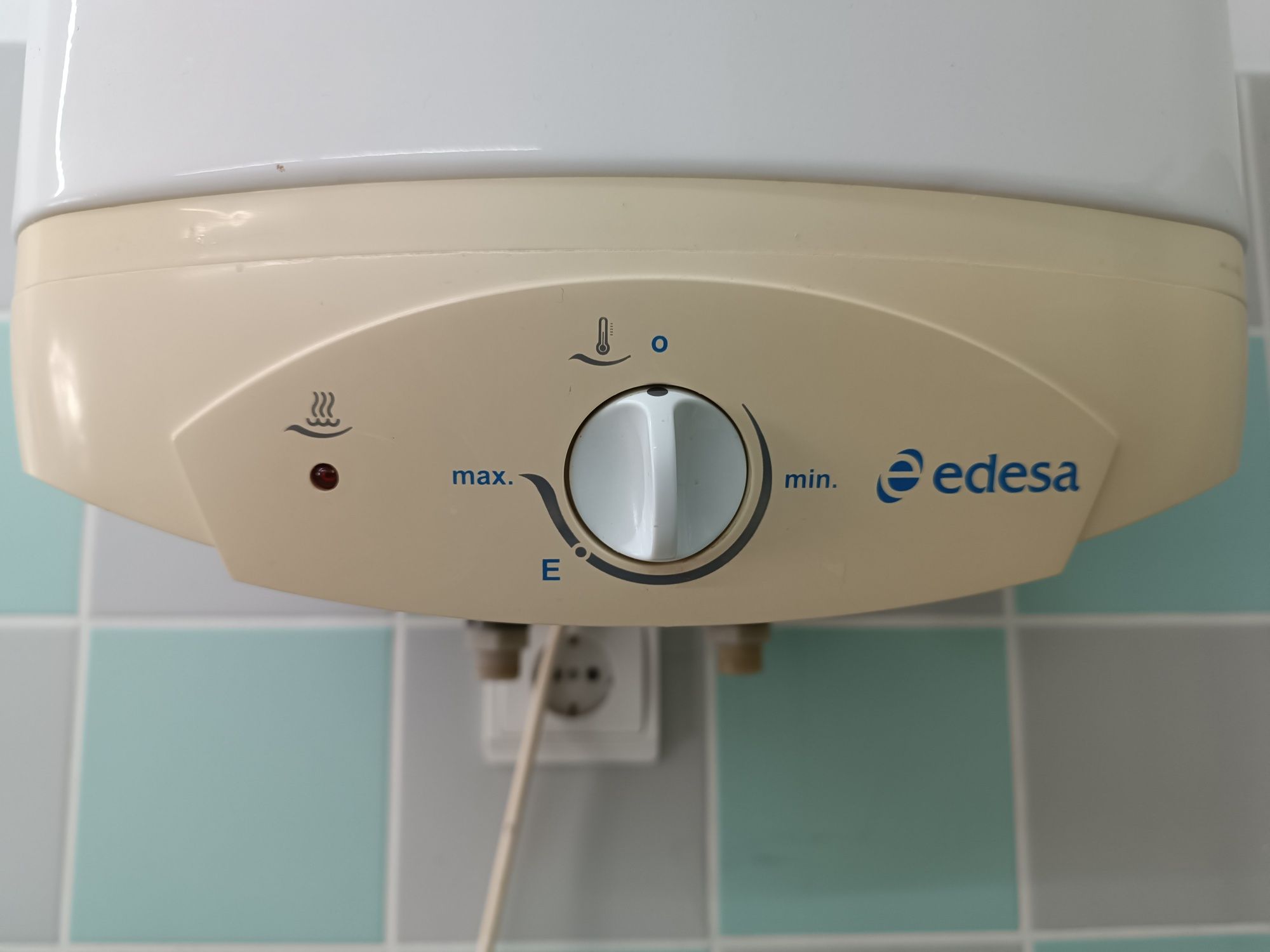 Termoacumulador 15L (para REPARAÇÃO)