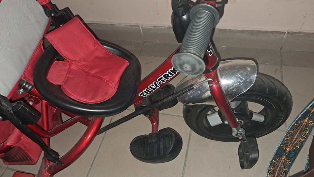 Дитячий велосипед з батьківською ручкою