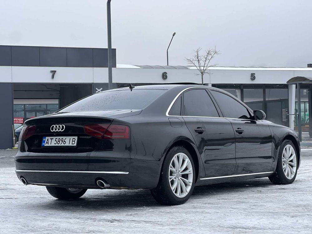 Audi A8 Quattro Super Stan