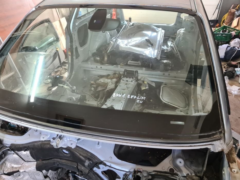 SZYBA CZOŁOWA +lusterko FOTOCHROM sensor przednia BMW 1 E87 lift 2011r