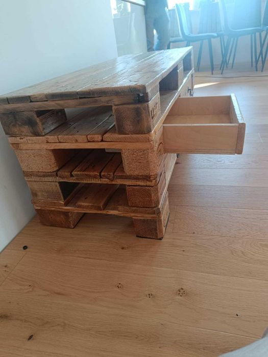 Szafka pod tv zrobiona z palet ,120 /46/49 wys