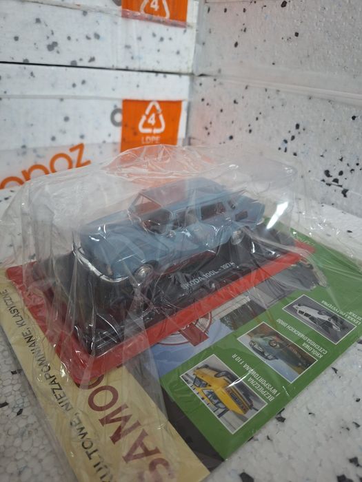 Skoda 100L (1974) Nr 8 Hachette 1:24 Kultowe Samochody PRL Nowy