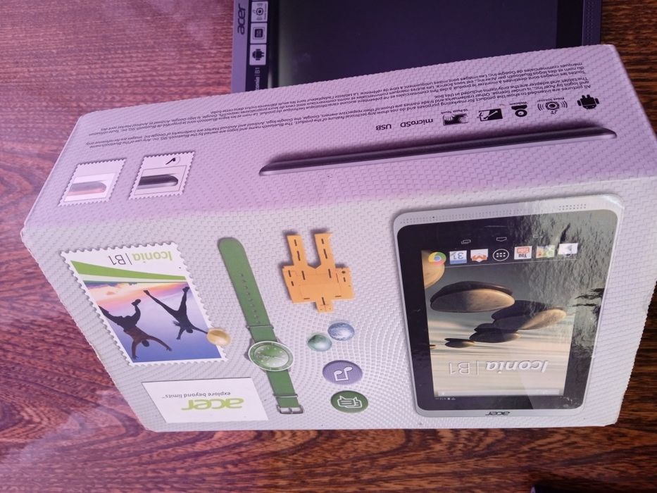 Планшет Acer Iconia