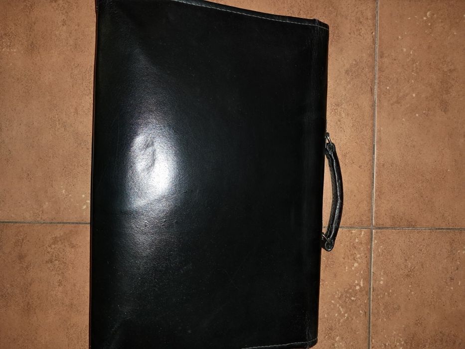 Teczka dzielnicowego ze skóry naturalnej