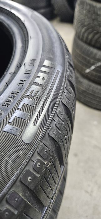 Комплект Зими 235 40 19 Pirelli з Європи Склад Київ