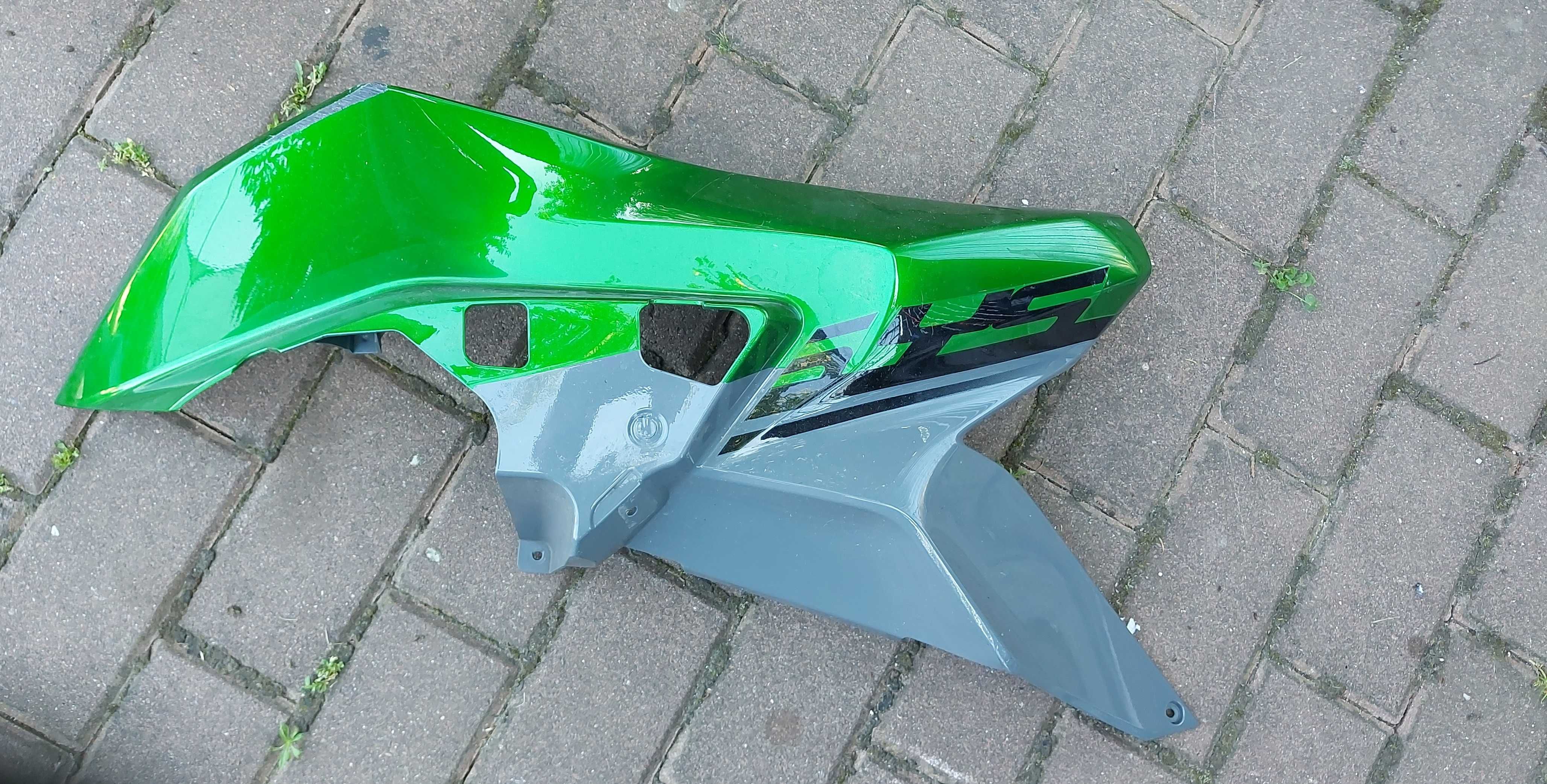 Kawasaki versys 1000 owiewka osłona bok