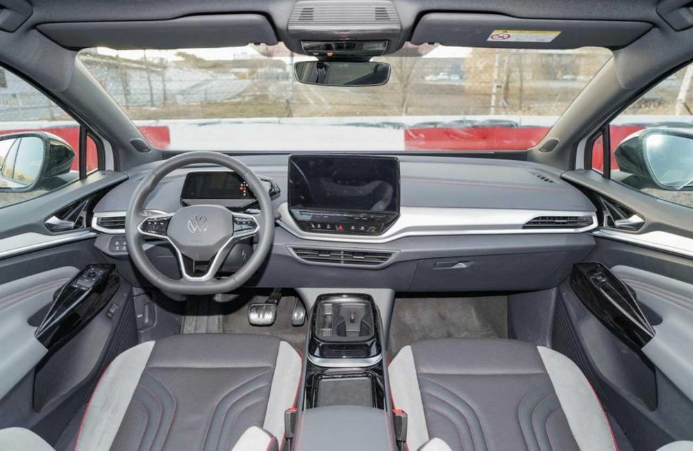 2022 Volkswagen ID.4 Pure +