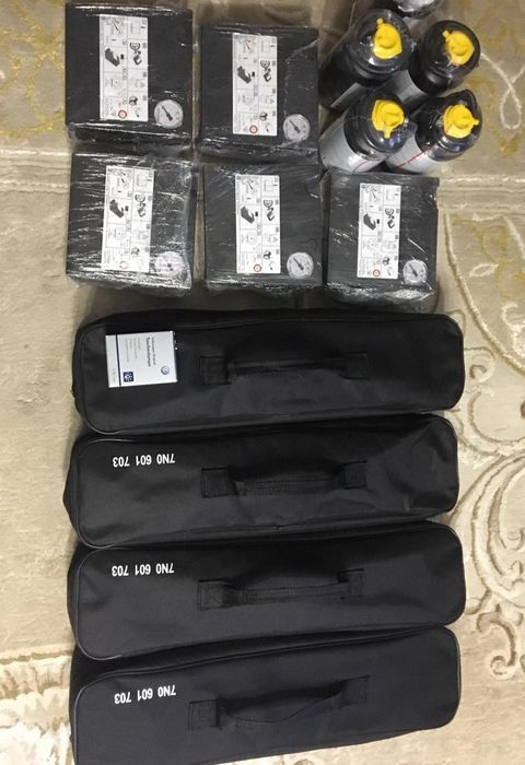 Докатка Audi Q5 (80A) (Домкрат ключ інструмент, Компрессор