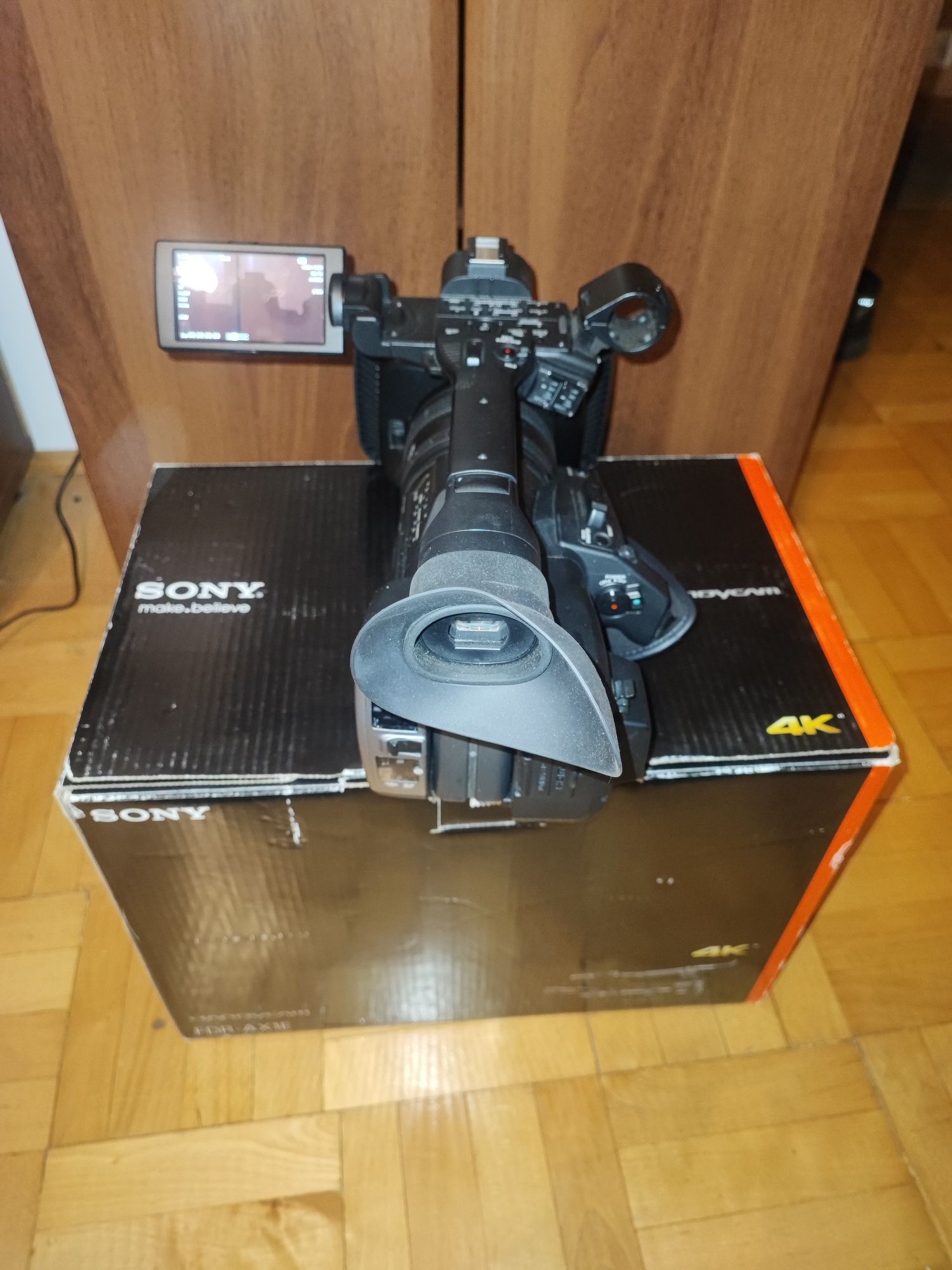 Kamera Sony FDR-AX1E 4K UHD 256Gb SD Profesjonalna