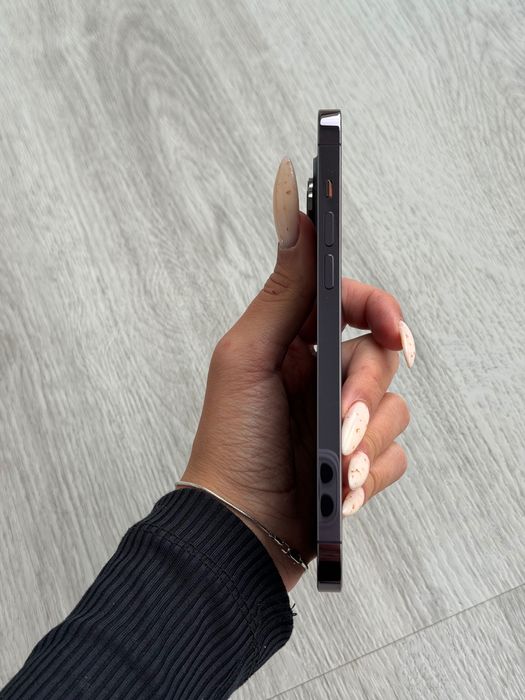 Vendo iPhone 14 Pro Max 256 GB (eSIM), cor Deep Purple