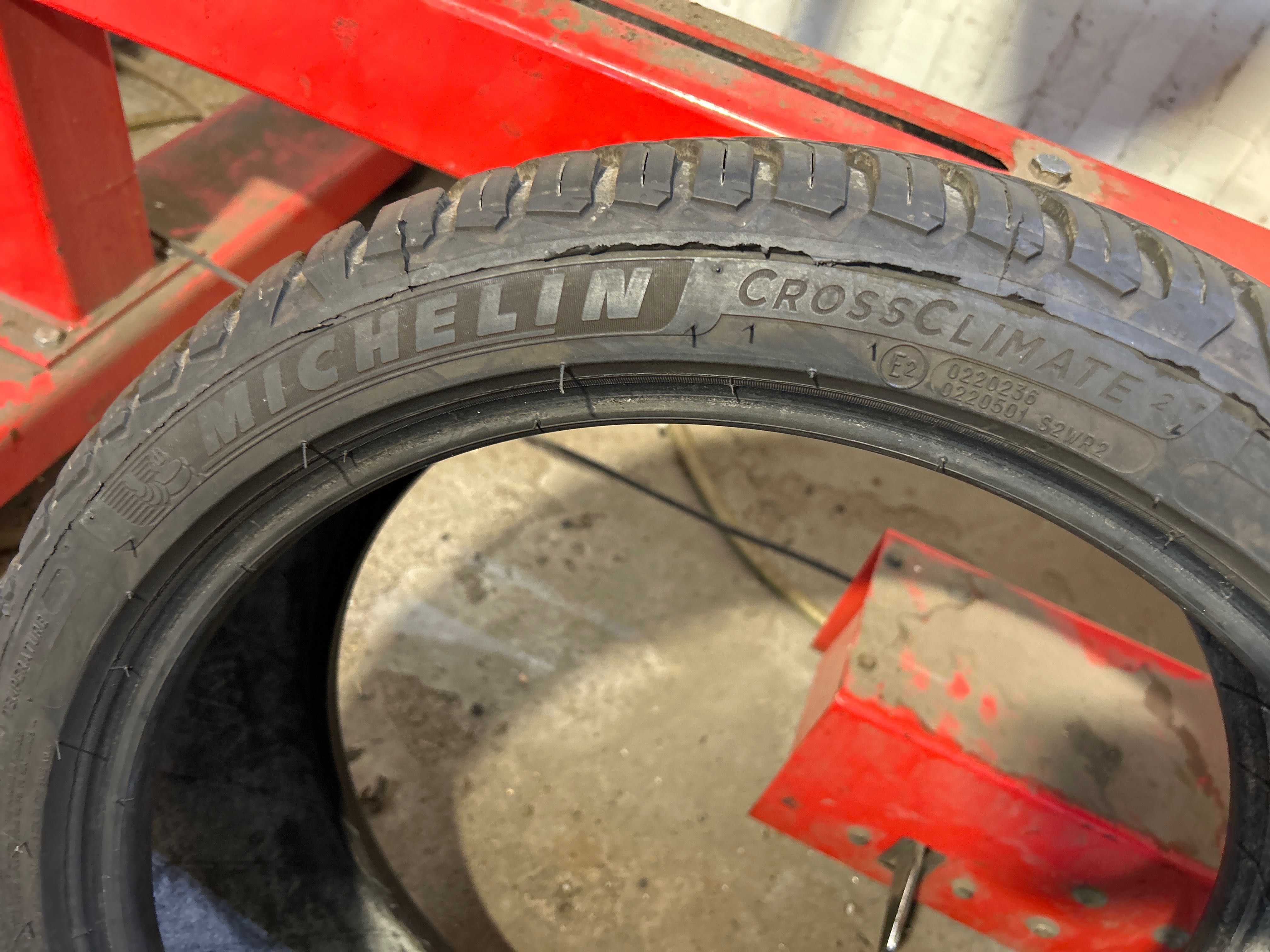 Michelin CrossClimate 2 225/40/18 92Y