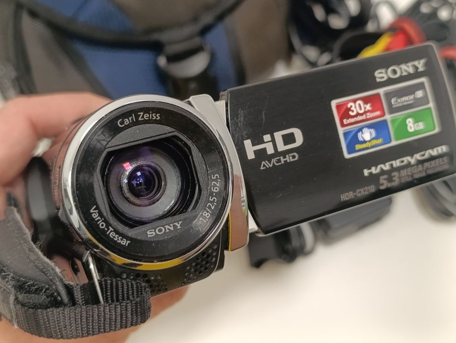 Kamera cyfrowa SONY HDR-CX210 e full HD x30 5.2 Mpx DOTYK ZEISS zestaw