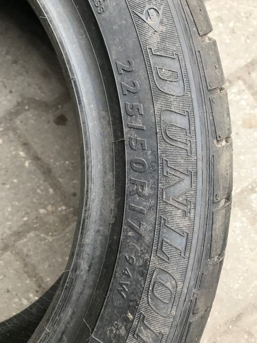 Opona 225 50 R17 Dunlop RSC