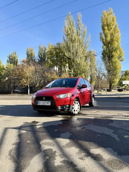 Mitsubishi Colt 2010 1.3 Расход 5-6л