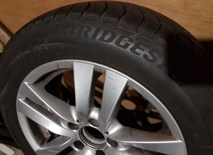 Зимня резина BRIDGESTONE 205 55 r16