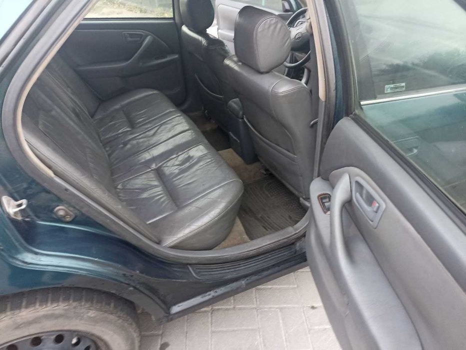 Продам Тойота Камри 20 автомат с переоформлением