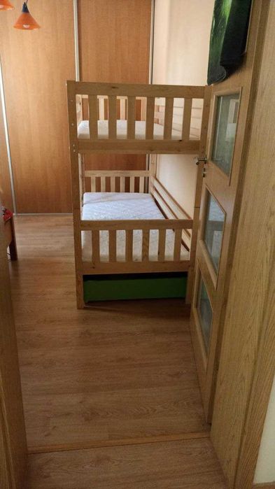 łóżko piętrowe używane, w bardzo dobrym stanie.