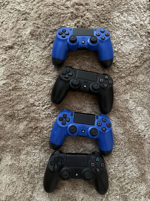 продам play station 4 в дуже хорошому стані