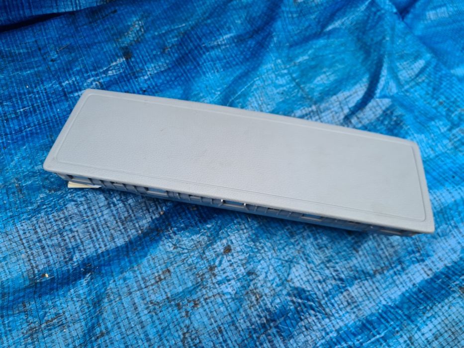 PODUSZKA kolanowa pasażera prawa AUDI A3 8V USA oryginał | OEM |