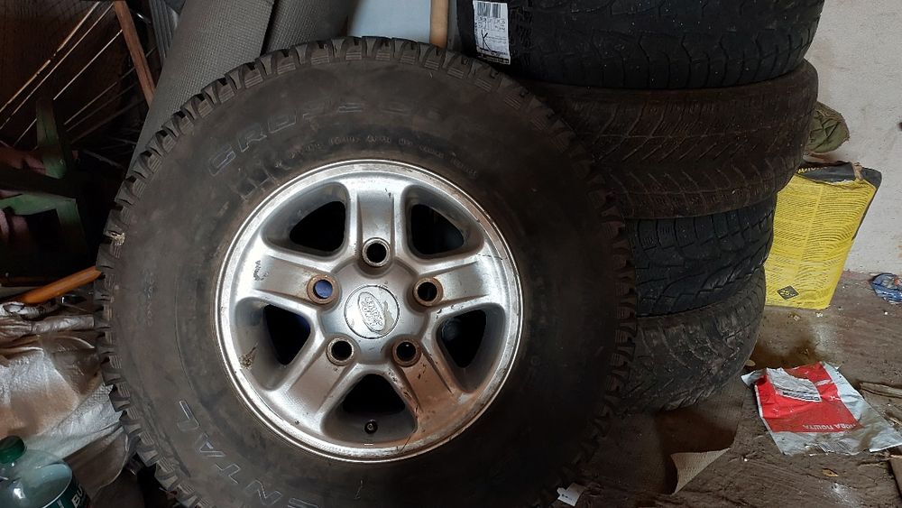 Продам колесо на Lend Rover
