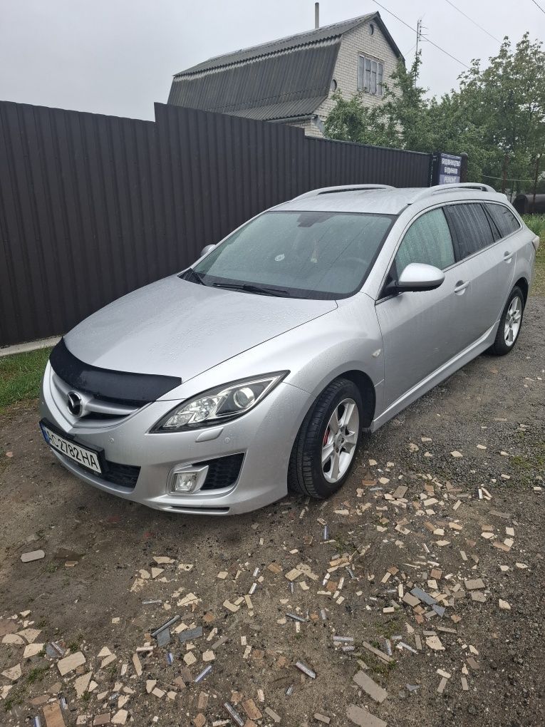 Продам Mazda 6 .