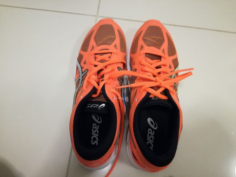 Asics nowe r.40. Gel-Ds Trainer T528N w pudełku.