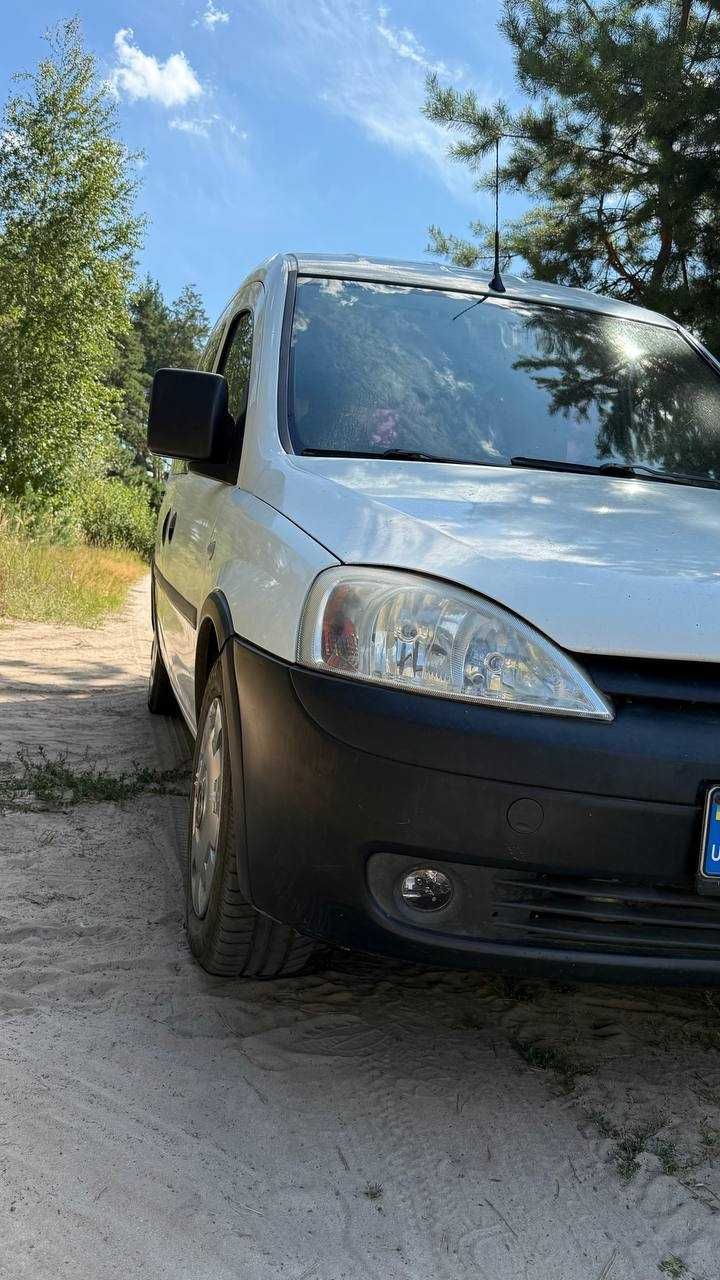 Opel Combo (Corsa) 2004