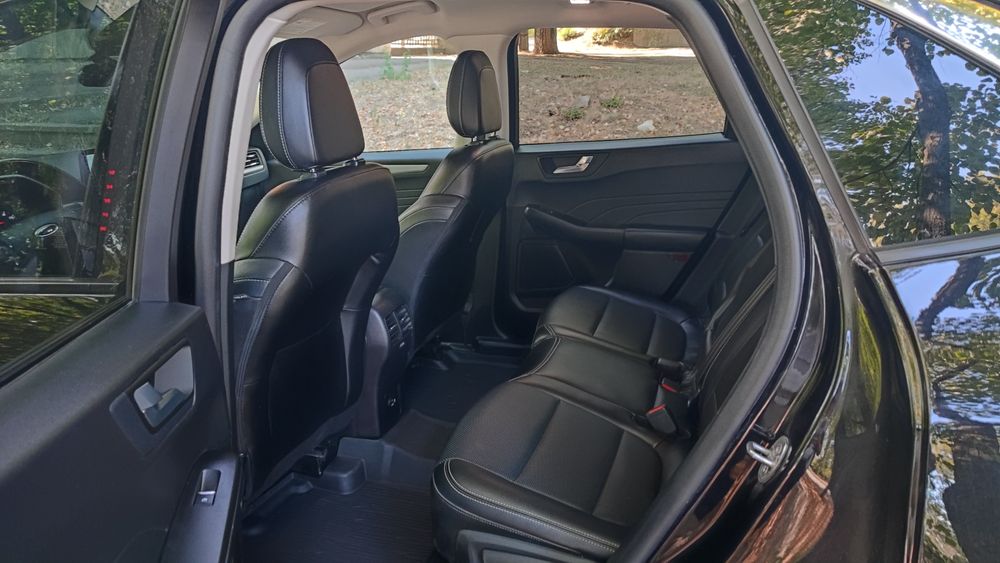 Форд ескейп 2022 гібрид 2.5л SEL Повний привід.