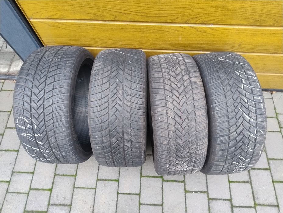 Opony zimowe Bridgestone 2x  225/45R18  2x 245/40R18 7mm