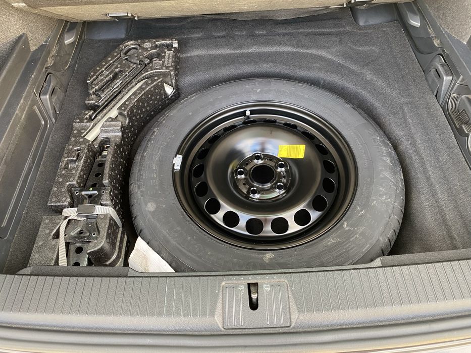 Фольцваген Пассат Б8