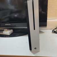 Xbox one 500Mb:)
