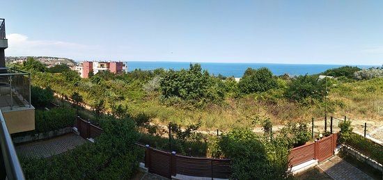 ОРЕНДА В БОЛГАРІЇ. 2-кімнатна квартира на берегу моря