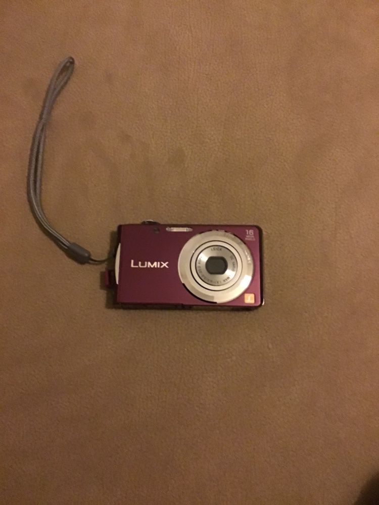 Máquina Fotográfica Lumix FS-18