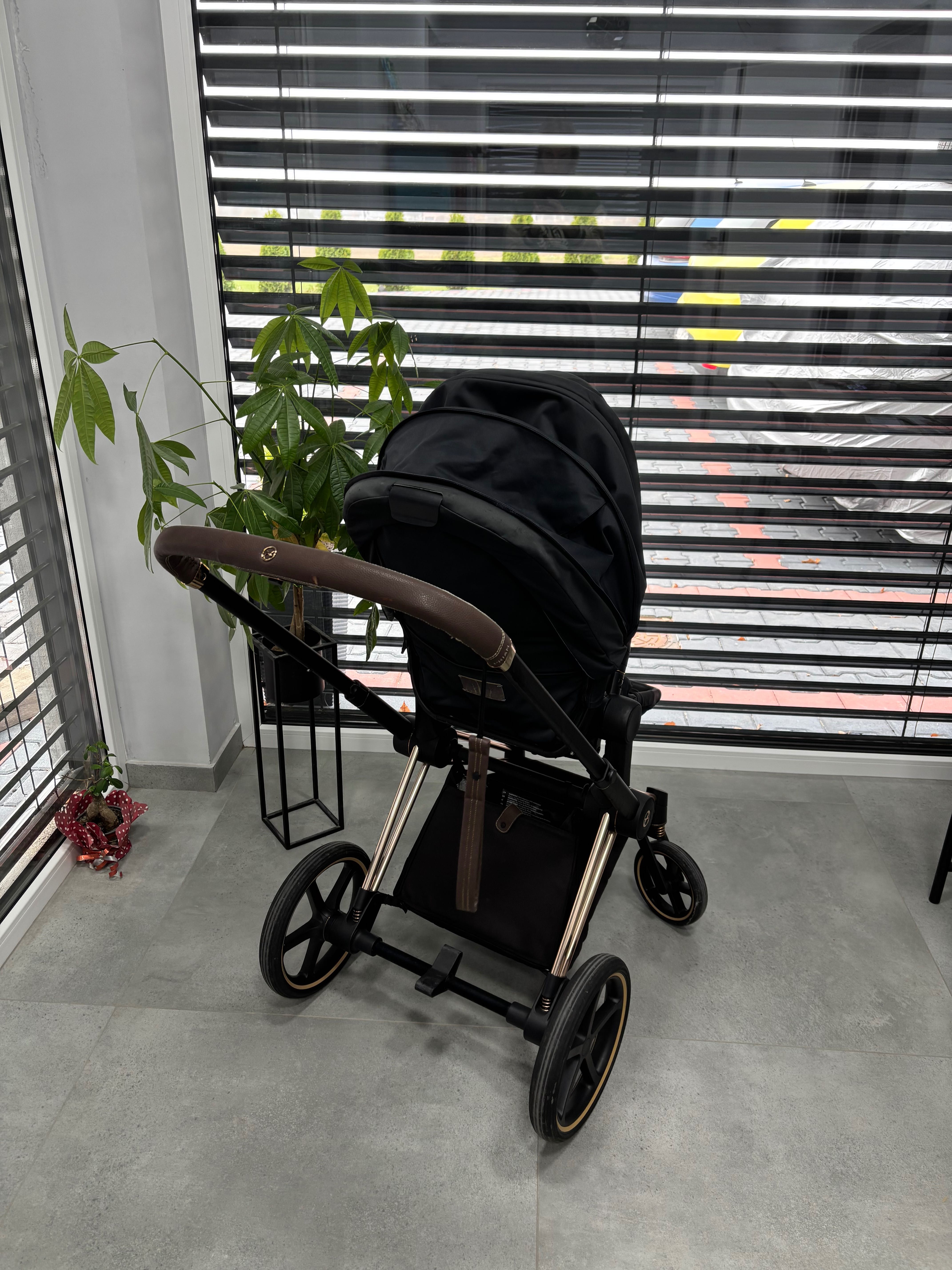 Cybex Priam 2.0 Gold z fotelikiem Cloud Z