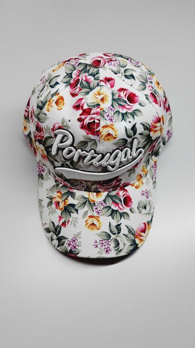 Boné estampado de senhora ou rapariga