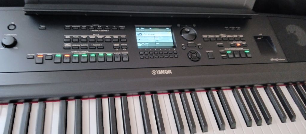 Sprzedam koncertowe profesjonalne pianino cyfrowe Yamaha za 4600 zł