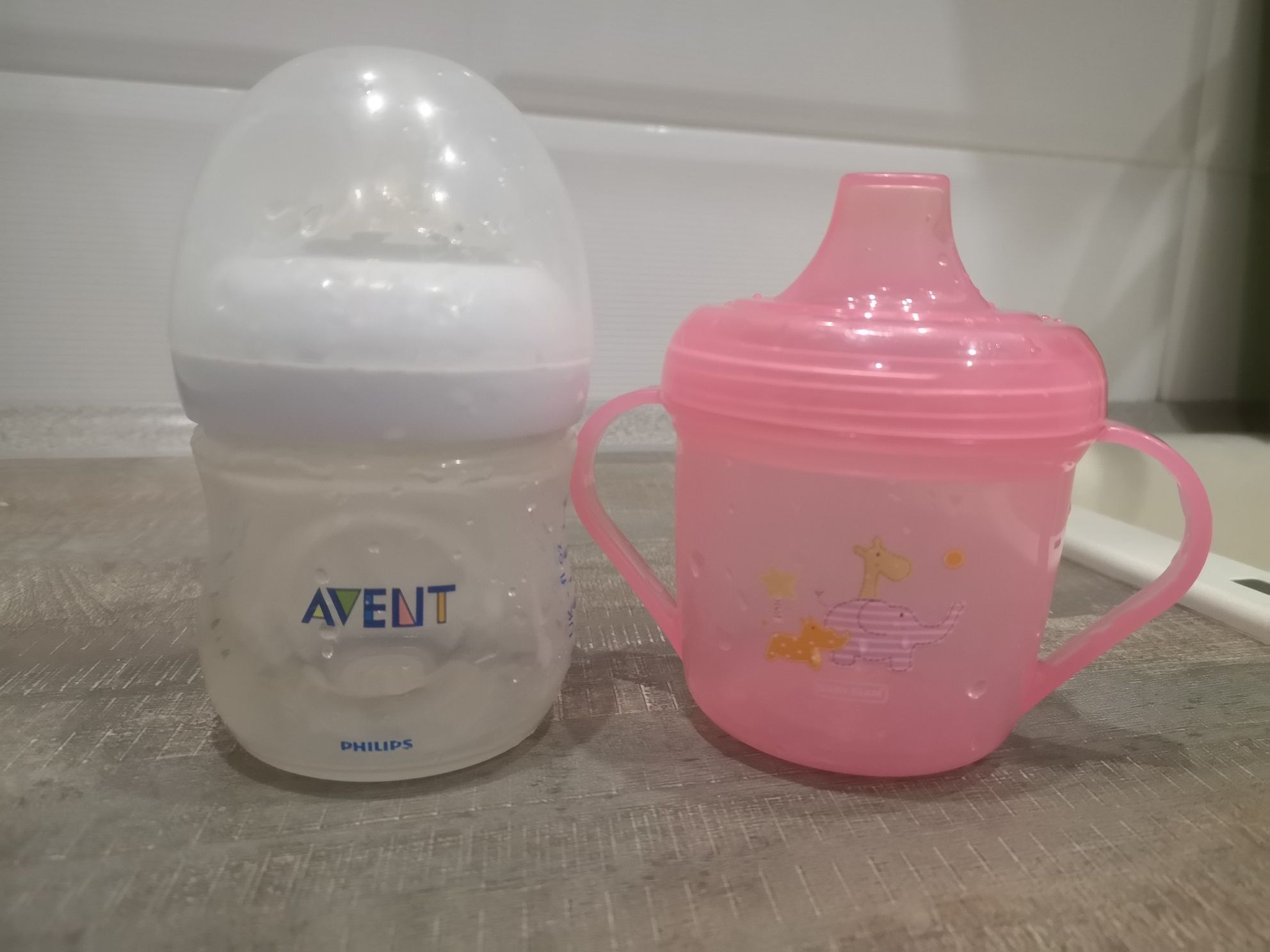 Бутылочка Avent 125мл + поильник непроливайка Canpol