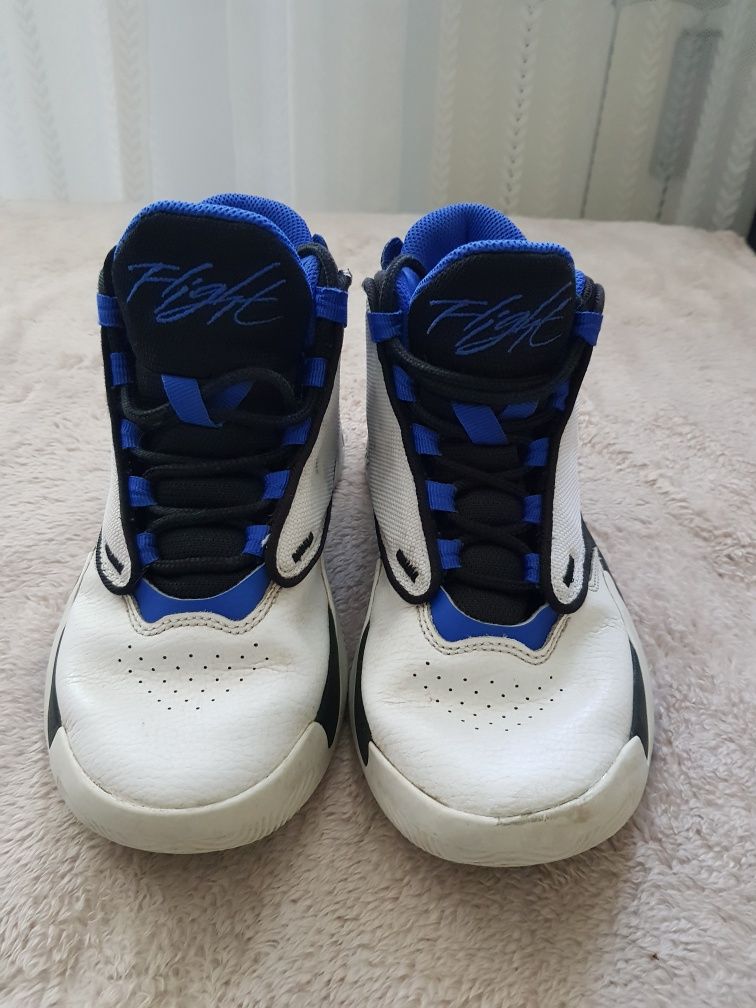 Buty chłopięce NIKE Jordan