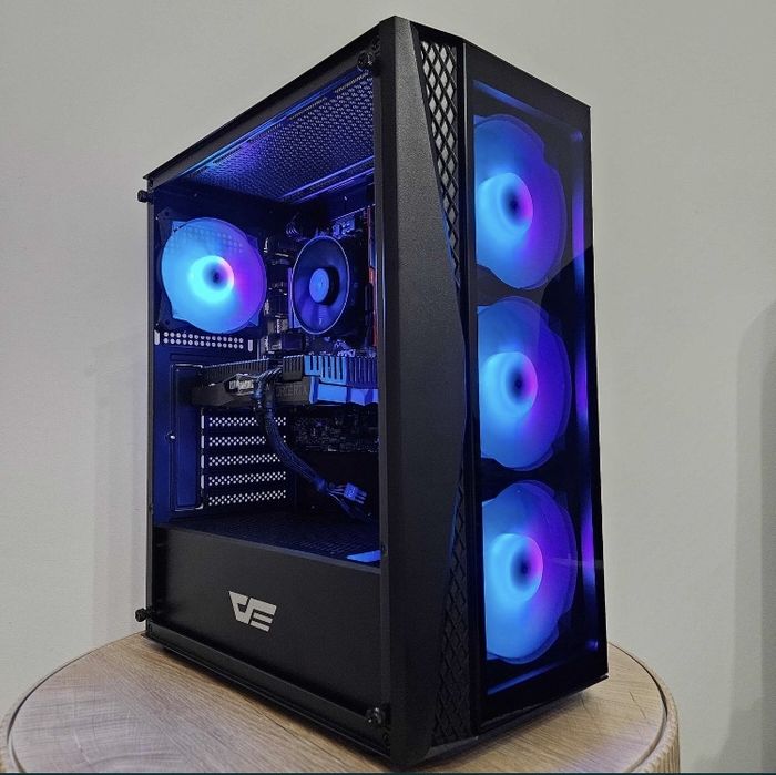 Komputer do gier i5 7400 4x3,5GHz/RTX/16GB/1TB SSD GWARANCJA