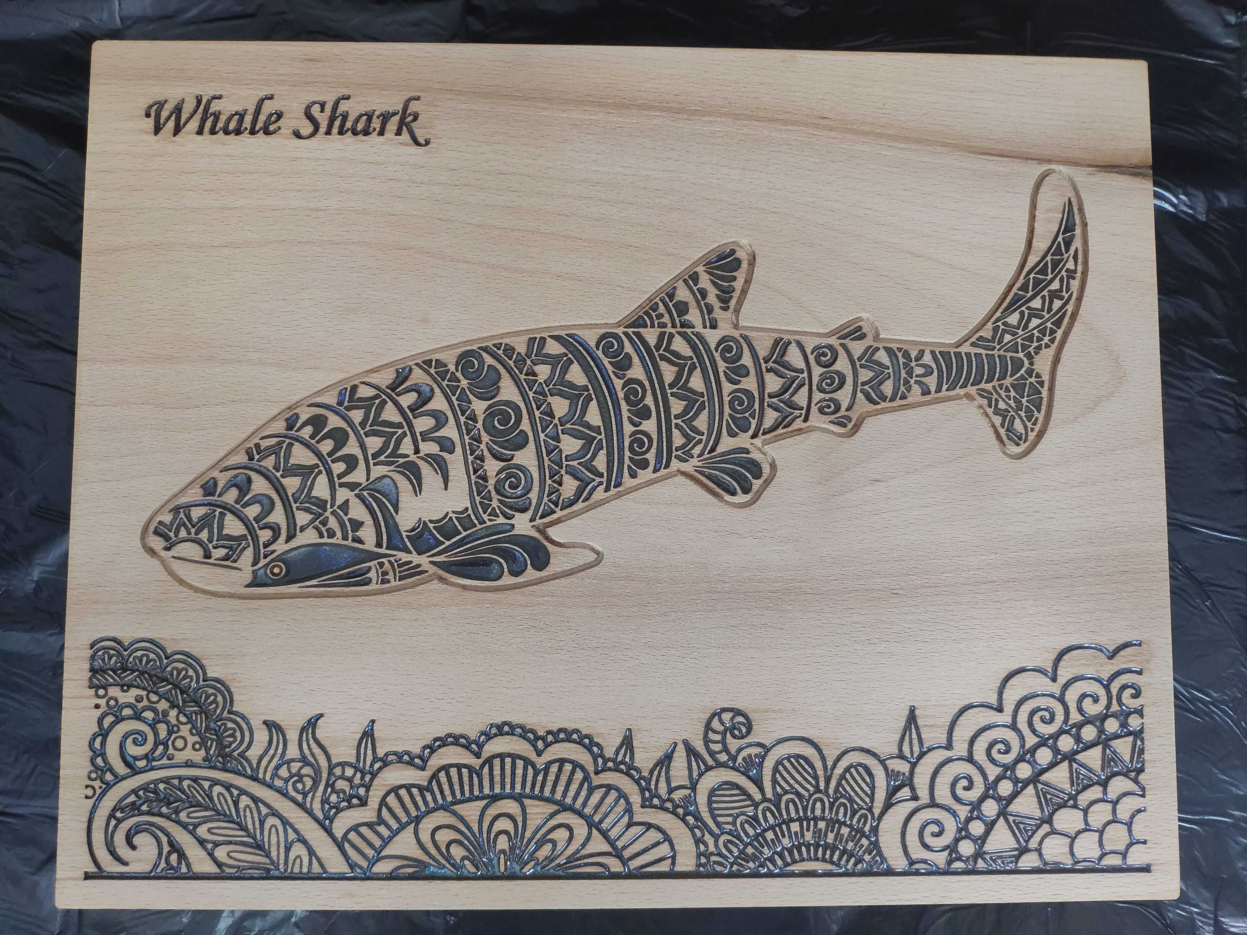 Quadro 2.5D tubarão baleia floral/mandala 40x33cm