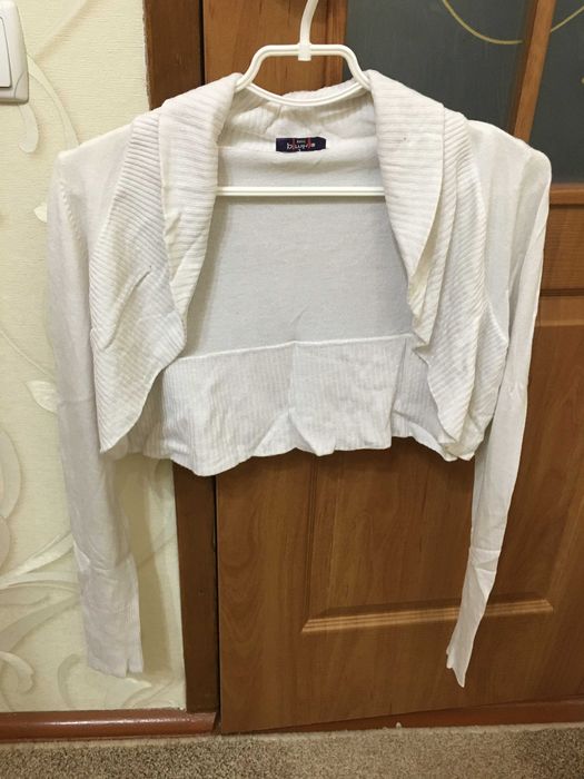Белое болеро длинный рукав