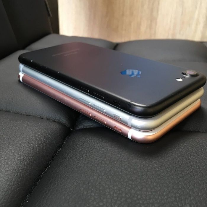 iPhone 7 32/128Gb Black/Silver/Gold/Rose Gold/Red /Jet Black